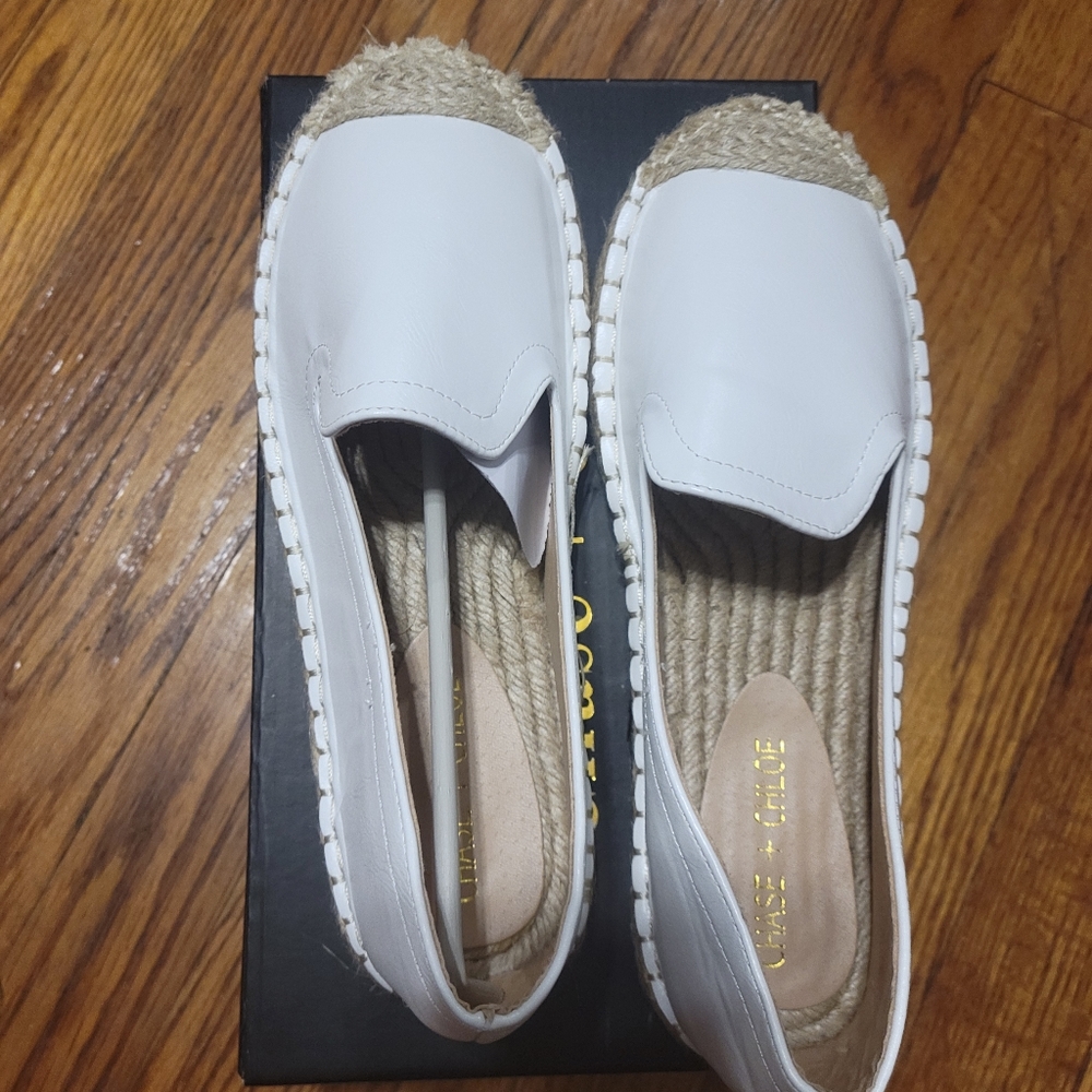 Chase and Chloe werkin it espadrille slip on white size 7